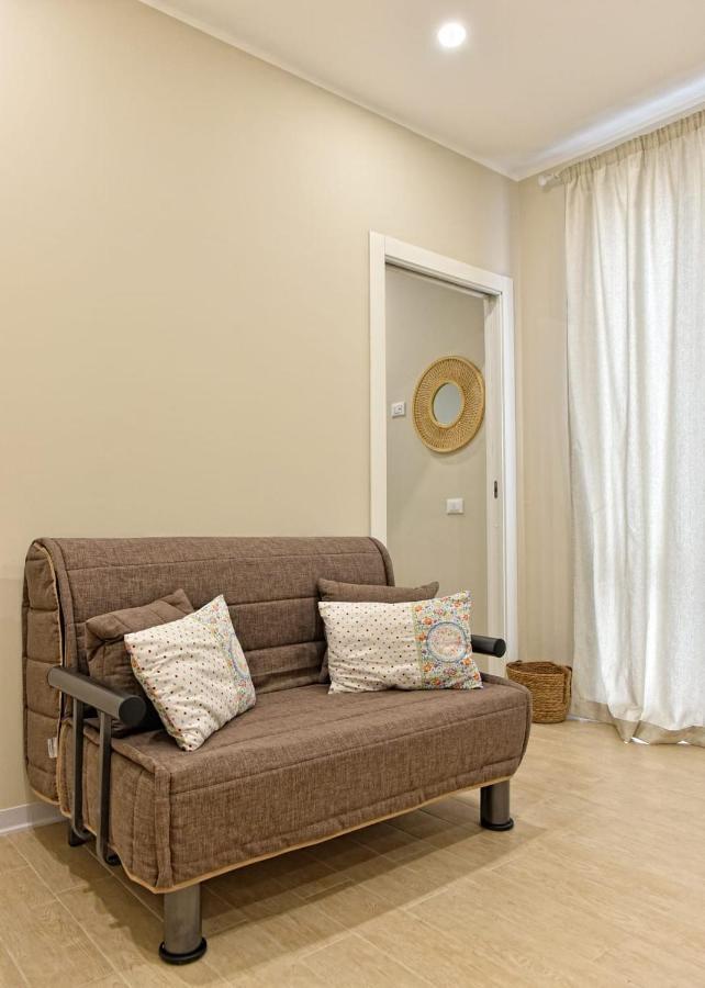 Nizzahouse Villa อาโวลา ภายนอก รูปภาพ