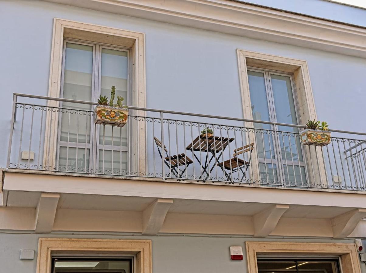 Nizzahouse Villa อาโวลา ภายนอก รูปภาพ